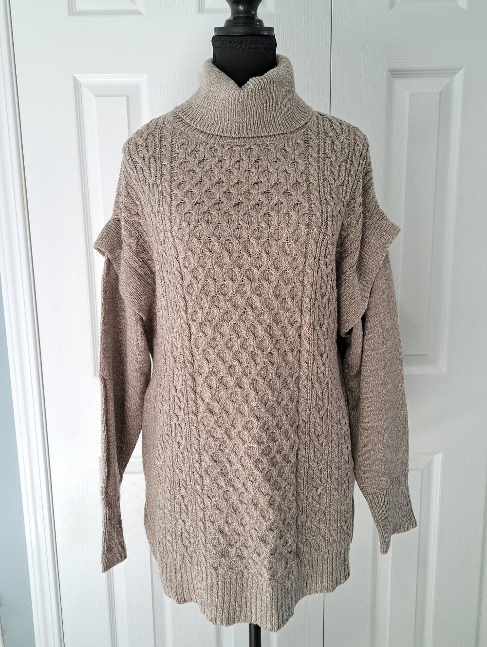 IYLA Taupe Brown Cable Knit Turtleneck Sweater Large Cozy Chunky Cowl Neck Fall